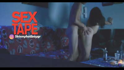 Wuyi schoolgirl pẹlu rẹ omokunrin